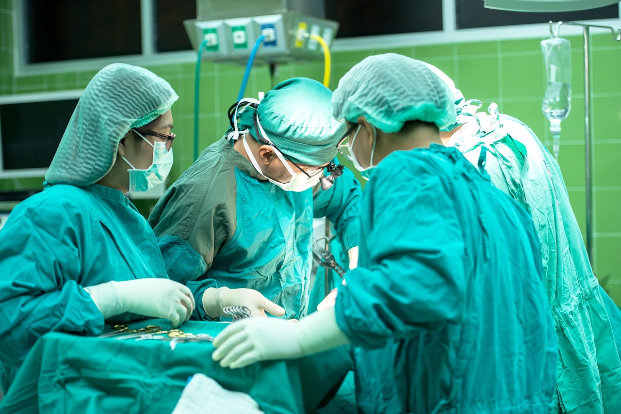 UK NHS nurse hospital